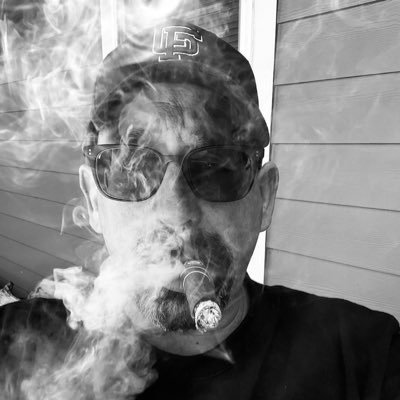 steveguest54's profile picture. Trump is my President