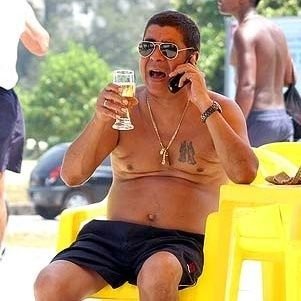 Sem tempo pra quem nĆ£o sabe ficar. Paz, foco e movimento. š
Empresario do ramo imobiliario.