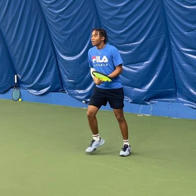 5’10|160 lbs|3.9 GPA|Tennis|Bullis School