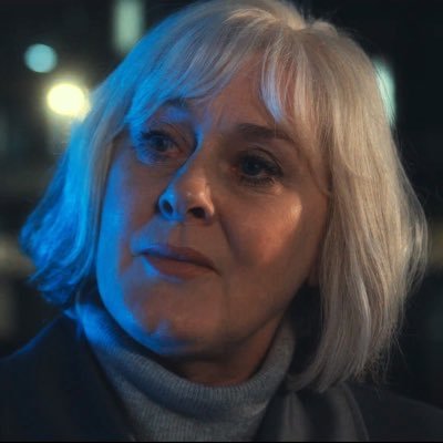 GIFs of Sarah Lancashire 🩷  Want a specific gif? Don’t hesitate to ask!