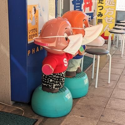 Cl5jIA1lDT7b5YM's profile picture. 