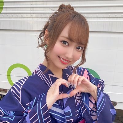 アカウントが新しくなりました。
以前のアカウントでフォローさせていただいていた方、無言フォローすみません。
SKE48（野村実代さん）と大分トリニータが人生の生き甲斐で、にしまりなさんの幸せを願っています。推しのススメでラブライブシリーズを始めて嵐千砂都ちゃん（CV.岬 なこさん）が好きになりました。今日も推しが尊い。