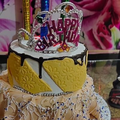 Kashifbhi18403's profile picture. please follow me and follow back 100 %