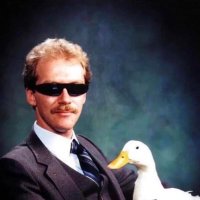 who me? (@rarelyeverhere) 's Twitter Profile