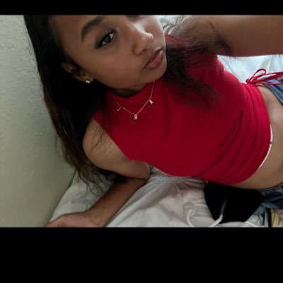 femalefuture28's profile picture. 