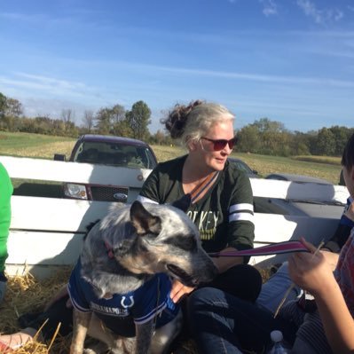 terfld's profile picture. Mom/grandma/florist/dog mom and I guess the cats are ok too #BLM she/her