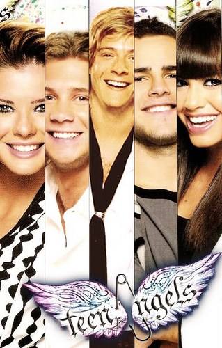 Sou fã dos Casi Angeles, Teen Angels e Rebelde......adoro eles d++++++++