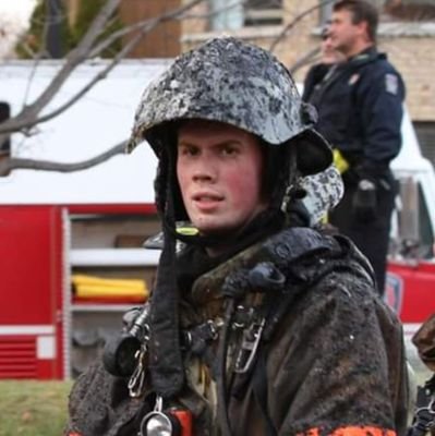 Président syndical de l'Association des pompiers et pompières de l'agglomération de Longueuil. @pompiersappal