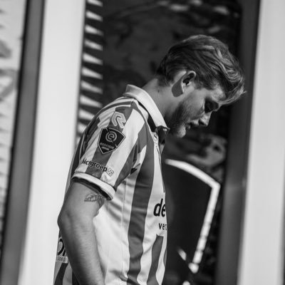 ThomasdZeeuw's profile picture. 🏰