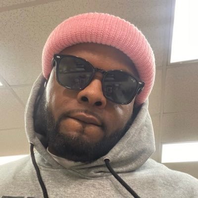 I’m a comedian I am a barber I like to smoke wit cigarettes and do bad things with my friends