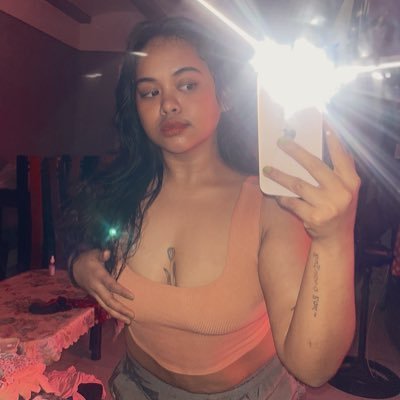 Itsnikkuhh's profile picture. throw sass around like confetti