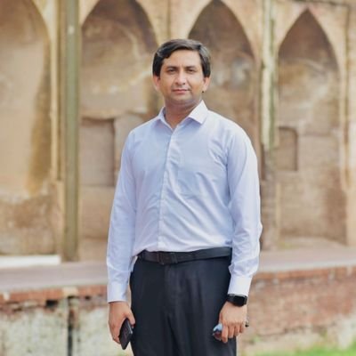 raiqaiserimran's profile picture. A lawyer, who doesn't know the law.