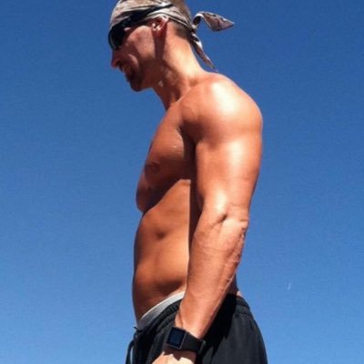 tbarnoo777's profile picture. 