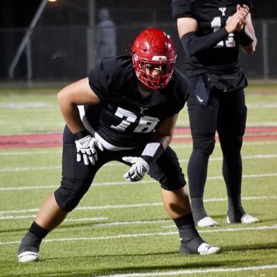 | 78 | Yankton High School | c/o 2025 | 6’2 280 lbs | Football 🏈 DT/OG | HWT Wrestler 🤼‍♂️ | Derrickbiel2025@gmail.com | 605-660-3620