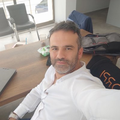 Co-Founder & CTO
Scorpi  Technologies  

Senior Software Developer
İzmit Burs Derneği - Yönetim Kurulu Üyesi