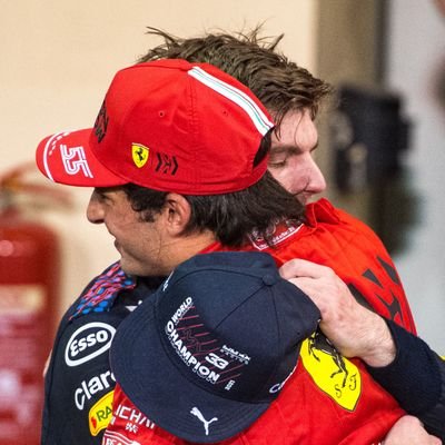 noemij10's profile picture. Aquí hablamos de Formula 1🏎
Saxofonista 🎷
Periodista 🖋
Maquilladora💄@noemuart 
SAI⁵⁵~ALO¹⁴~