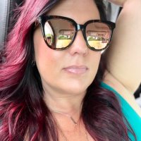 Crystal Compton (@crystal_comp13) Twitter profile photo
