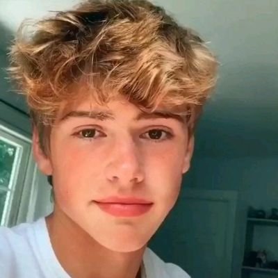 JordanT85045's profile picture. 