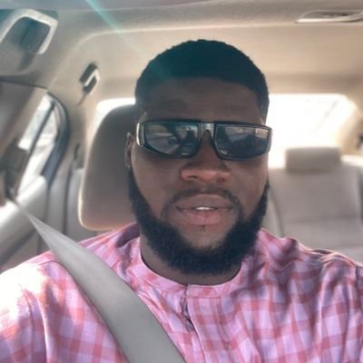 Johnade_bigi's profile picture. 