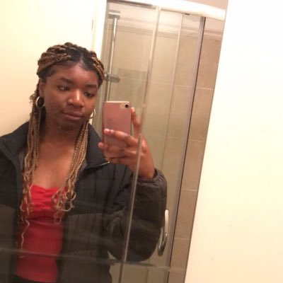 vovweapio's profile picture. 😙