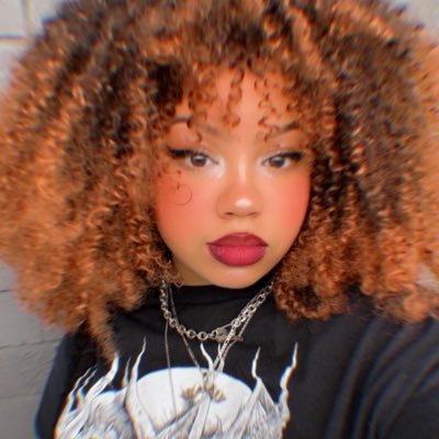 NIA 🖤さんのプロフィール画像