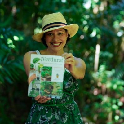 📍🇵🇷Gardener & Author 🌻Founder @agrochic|Member @GardenComms @AHS_Gardening #HorticultureTherapy Certified by @chicagobotanic Member @AmHortTherapy 🗣She/Her