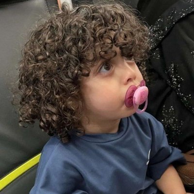 solatialireza61's profile picture. 