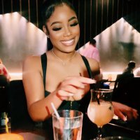 Paris (@pvrisgold) 's Twitter Profile Photo