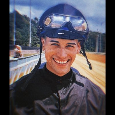 Professional Jockey “never give up” rider from: Puerto Rico 🇵🇷 riding the Mid-Atlantic, based: Maryland 🦀🏇🏽