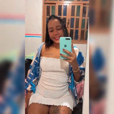 Be the change you wish to see in the world
insta: @_naiiribeiro