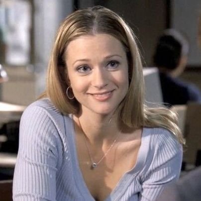 studiebi's profile picture. apenas uma vestibulanda em busca de conhecimento e tentando fazer com que o caminho da aprovação seja menos solitário, 🥹.