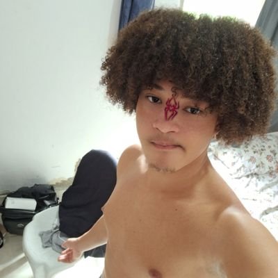 krlhs_voadores's profile picture. eu perdi meu outro tt                                                                      

📞21992866011