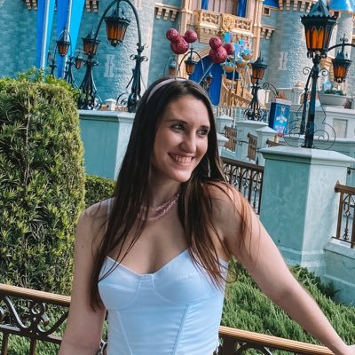 caro_lenar's profile picture. 