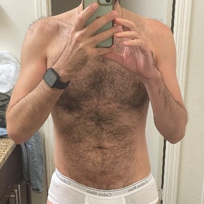 18+ only.  
Gay. Partnered. Hairy. 35. He/Him. 
Proudly wear #TightyWhities. 
Used undies & more for sale. DM me. 
All my links: https://t.co/6m3fDv7yDR
