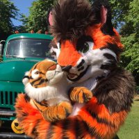 KodaKrome Cougar/Tiger/Fox ACE/ARO ♠️🐺🤍💜🏳️🌈 (@kromekoda) 's Twitter Profile Photo KodaKrome Cougar/Tiger/Fox ACE/ARO ♠️🐺🤍💜🏳️🌈 (@kromekoda) 's Twitter Profile Photo