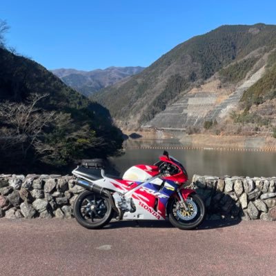 RVF4008's profile picture. 