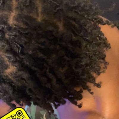 22🧟♂️ (straight) dm to trade //i’m slangin that thang from Maine to Spain🥱 prolly horny 🤷🏾♂️follow me 🧑🏿🦯