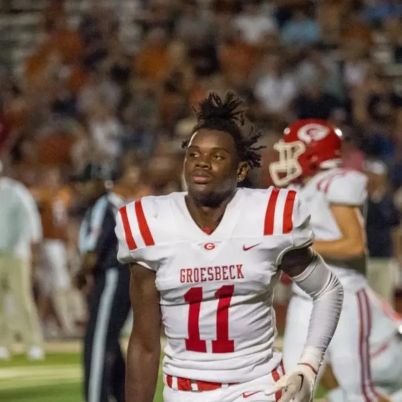 I'm 5'11.5 170 lbs I go to Groesbeck high school c/o 24 g/f.   254-537-2522 
sleptonj@gmail.com 40-4.55  honorable mention all-district  DB