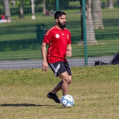 dias_seville's profile picture. Former amatuer MMA fighter. Football fan. Wrestling fan.