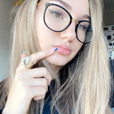 yngzi81111736's profile picture. 20 •I take cash app, paypal and venmo •Ask for menu • snap: daizydazed420 • no meetups 

Add me on snap 
https://t.co/JarigtaoCG