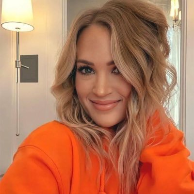 The official Twitter account for Carrie Underwood