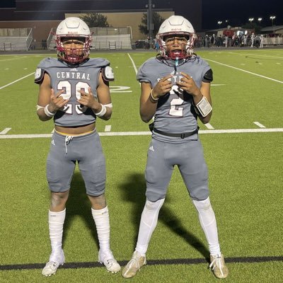 Keller central highschool (TX) LB/RB|170lbs|C/O2026| jeremiahlyles08@gmail.com|5’10