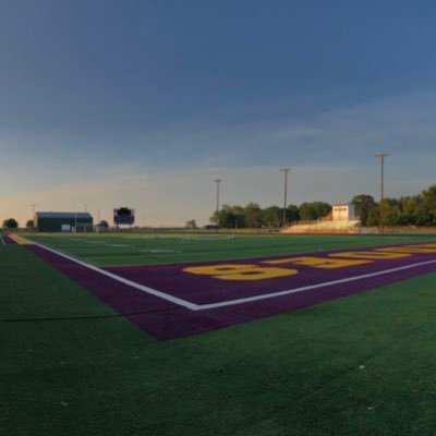 Taking Pictures of 🏈 Stadiums Across the USA! 400+ Stadiums in 22 States from Coast to Coast since 2015.