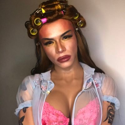 Winner of 2018 Brooklyn’s “Hot Mess Drag Competition” /// DRAG Lip-Sync Grand Prize /// Licensed Cosmetologist