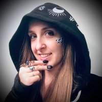Alexandra Gardner (Queen of Chaos) (@agardner_author) 's Twitter Profile