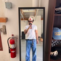 Justin π€πΎ (@jbernsz) 's Twitter Profile