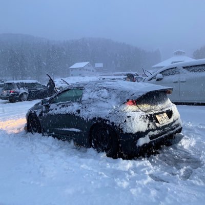 車とアウトドアアカウントです🚗🏕 CR-Z ZF1