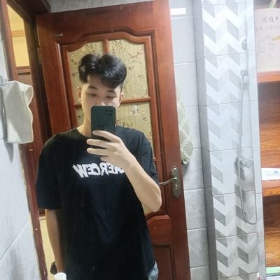 a2017468066790's profile picture. 企鹅🐧1552634085