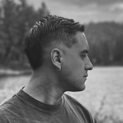 AustinYaklich's profile picture. @ytylerfashion