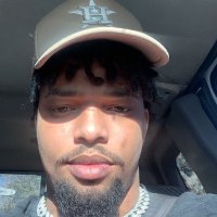 King Bowie ₉⁹₉ (@cbowiee) 's Twitter Profile